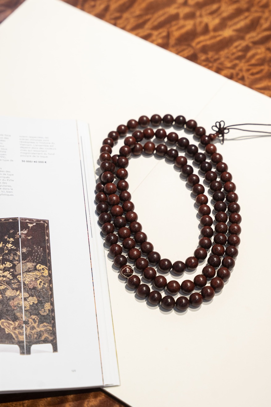 Vòng tay gỗ Tử Đàn