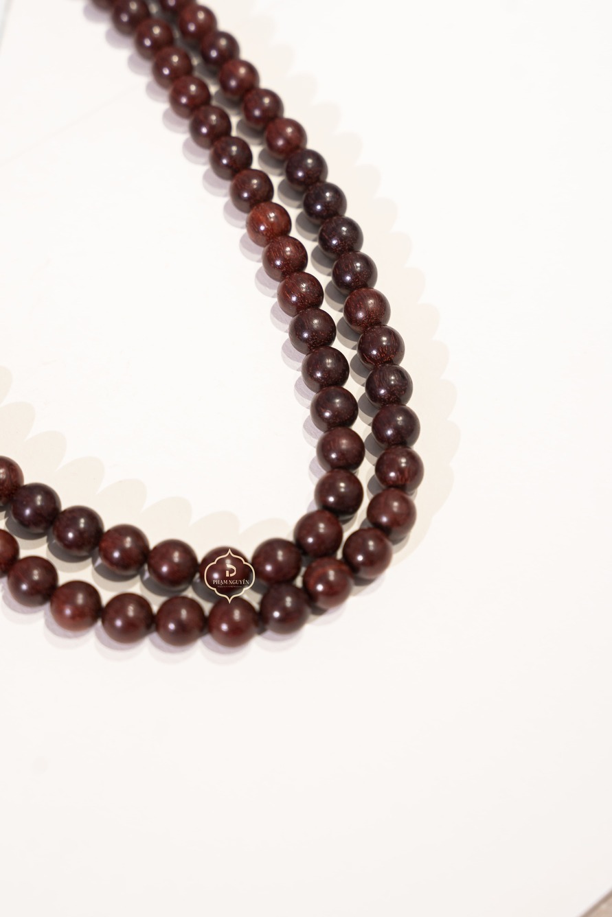 Vòng tay gỗ Tử Đàn