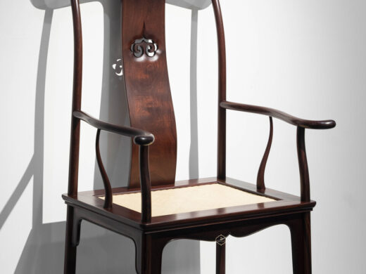 Ghế Chủ gỗ Cẩm mặt mây