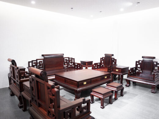 Bộ bàn ghế Sơn thủy gỗ Cẩm