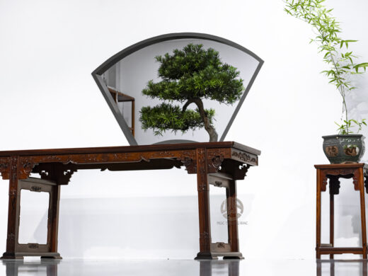 Bàn khung cẩm ván kim tơ