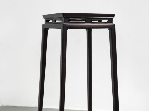 Đôn chữ A gỗ Gụ