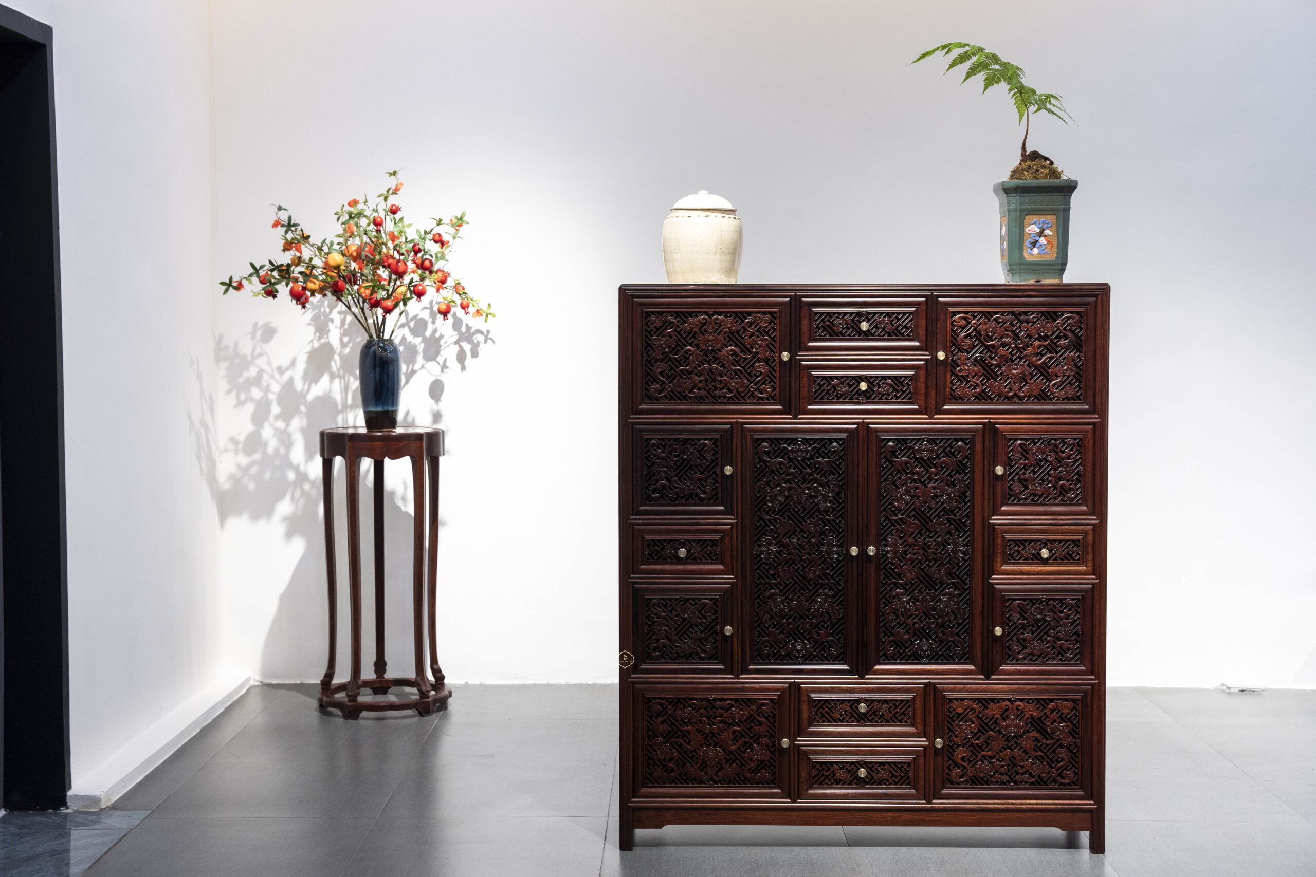 Tủ vạn phúc gỗ Cẩm