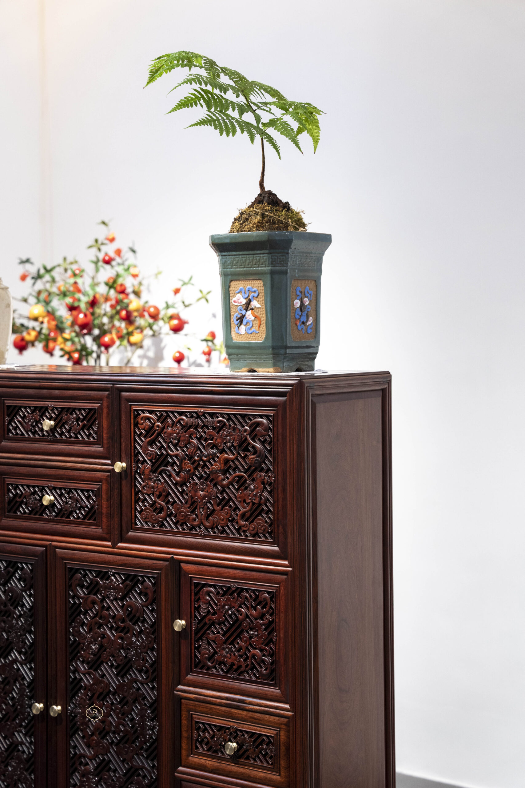 Tủ vạn phúc gỗ Cẩm