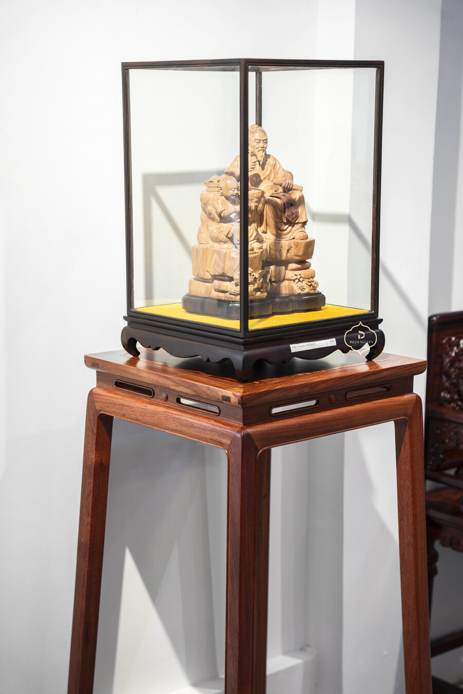 Đôn chữ A gỗ Hương Lào