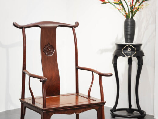 Ghế chủ gỗ Cẩm