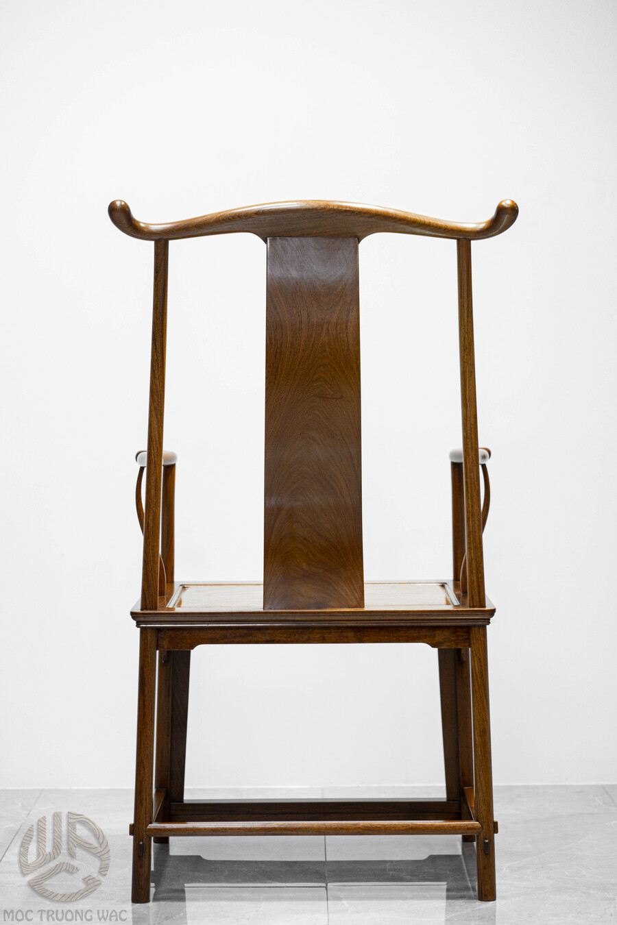 Ghế chủ gỗ Hương